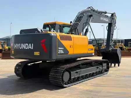 Escavadora de rastos 2026 Hyundai R215L (4)