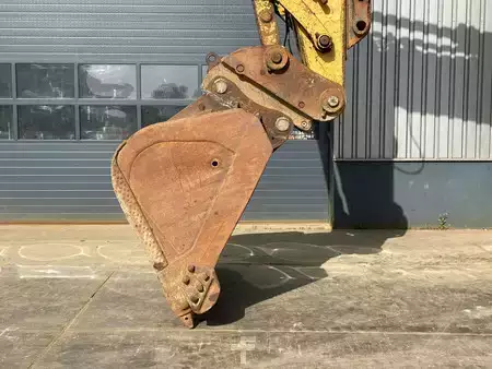 Rupsgraafmachines 2003 Caterpillar 345BL (10)