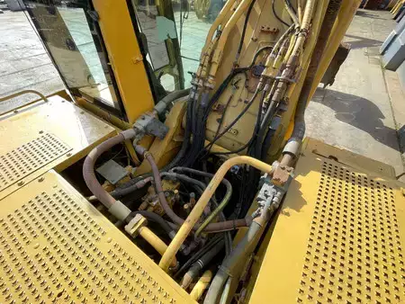 Rupsgraafmachines 2003 Caterpillar 345BL (28)