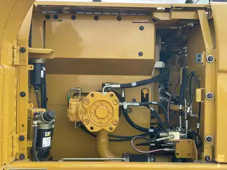 Escavadora de rastos 2025 Caterpillar 320D3 GC (27)