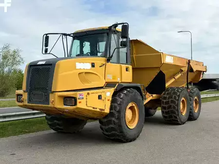 Knikdumpers 2008 Bell B30D (1)
