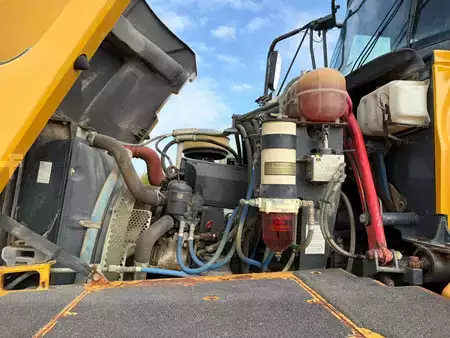 Knikdumpers 2008 Bell B30D (25)