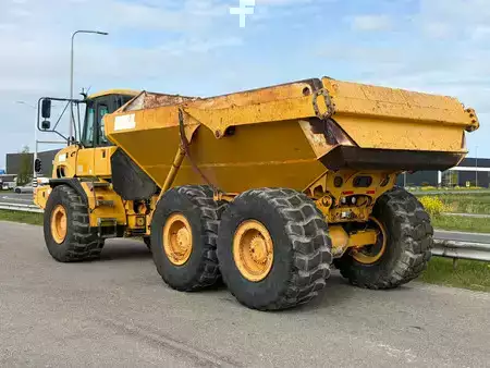 Knikdumpers 2008 Bell B30D (3)
