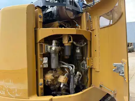 Pelles sur chenilles 2014 Caterpillar 314 E LCR VA (31)