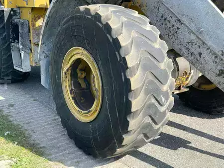 Pyöräkuormaajat 2021 Caterpillar 950M (12)