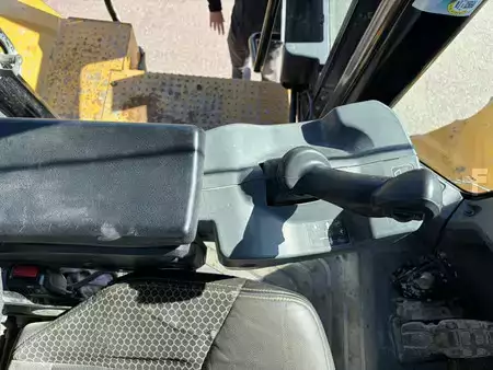 Pyöräkuormaajat 2021 Caterpillar 950M (20)