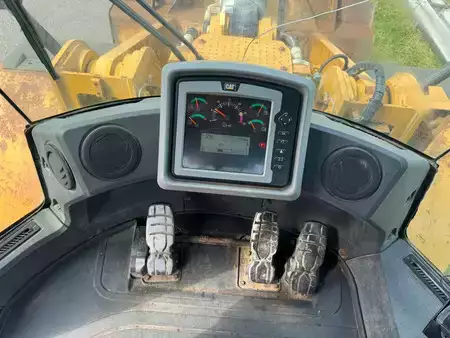 Kolové nakladače 2012 Caterpillar 972K (17)