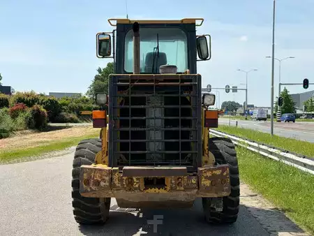 Kerekes rakodó 1995 Caterpillar 928F (4)