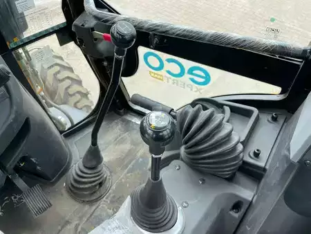 Rigid Backhoe Loader 2026 JCB 3DX 4x4 A/C Hammerlines (22)