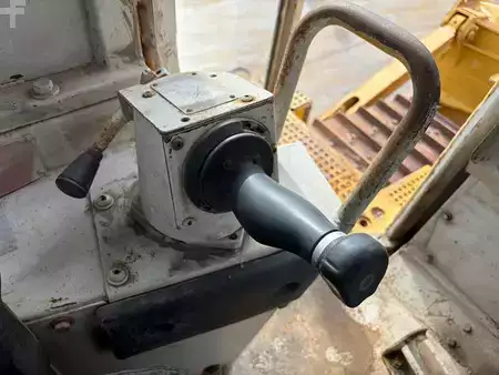 Planierraupe 2003 Caterpillar D8R (25)
