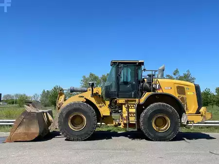 Pyöräkuormaajat 2020 Caterpillar 966M (1)