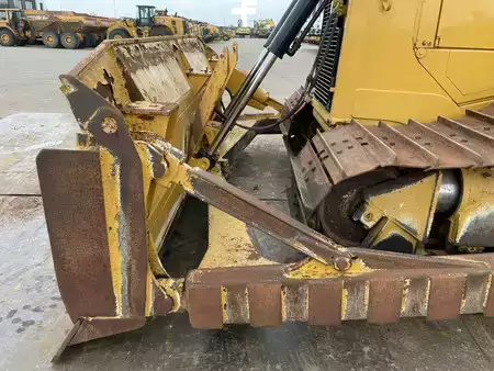 Pásové buldozery 2011 Caterpillar D6T LGP (10)