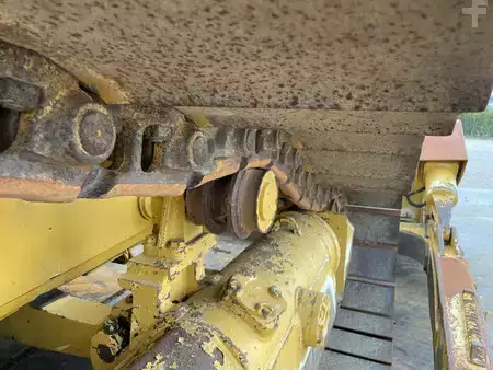 Pásové buldozery 2011 Caterpillar D6T LGP (11)