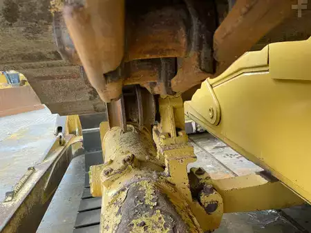 Pásové buldozery 2011 Caterpillar D6T LGP (15)