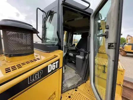 Pásové buldozery 2011 Caterpillar D6T LGP (18)