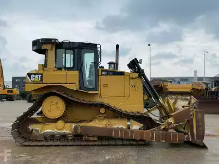 Pásové buldozery 2011 Caterpillar D6T LGP (6)