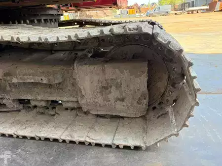 Beltegraver 2018 Caterpillar 325 F LCR (15)