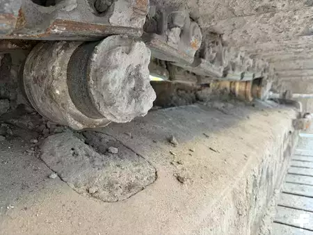 Beltegraver 2018 Caterpillar 325 F LCR (16)