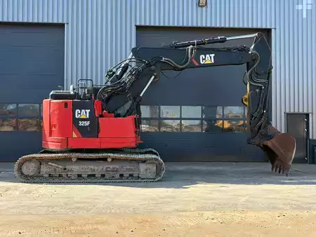 Beltegraver 2018 Caterpillar 325 F LCR (6)