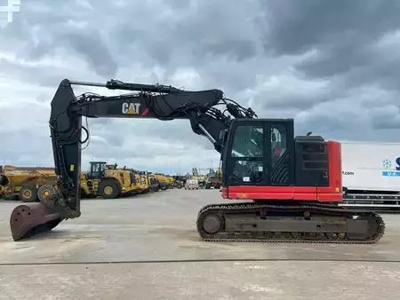 Telakaivinkoneet  2016 Caterpillar 325 F LCR (1)