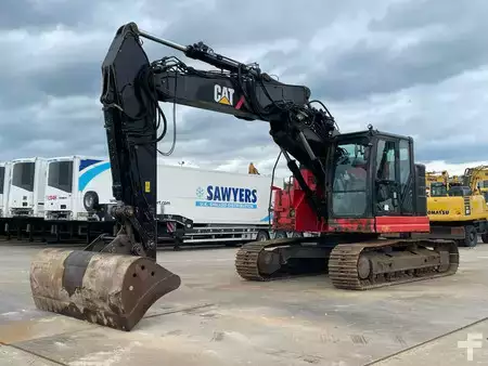 Telakaivinkoneet  2016 Caterpillar 325 F LCR (2)
