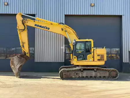 Kedjegraver 2012 Komatsu PC228USLC-8 (1)