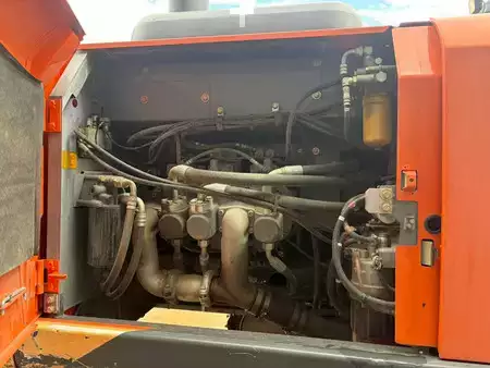 Telakaivinkoneet  2016 Hitachi ZX210LC-5 - CE Certified (22)