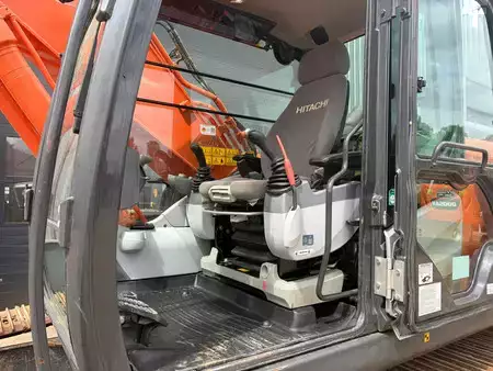 Telakaivinkoneet  2016 Hitachi ZX210LC-5 - CE Certified (28)