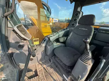 Koparki gąsienicowe 2018 Hyundai HX145LCR (20)