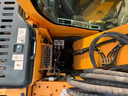 Koparki gąsienicowe 2018 Hyundai HX145LCR (29)