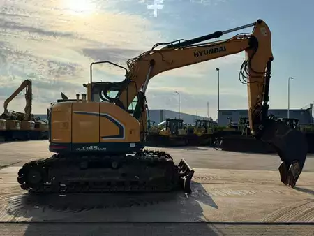 Koparki gąsienicowe 2018 Hyundai HX145LCR (6)