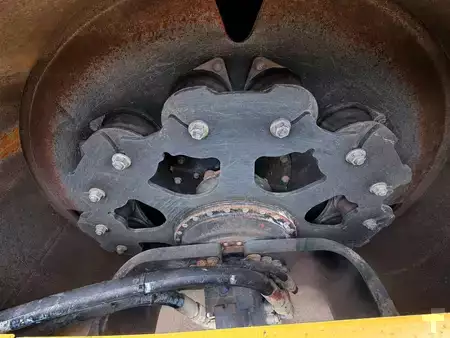 Sestavy válců 2019 BOMAG BW219 (12)