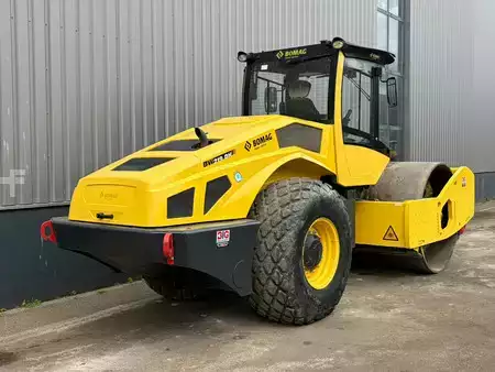 Sestavy válců 2019 BOMAG BW219 (5)