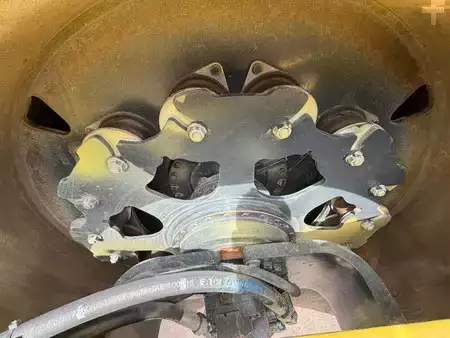 Sestavy válců 2019 BOMAG BW219 (21)