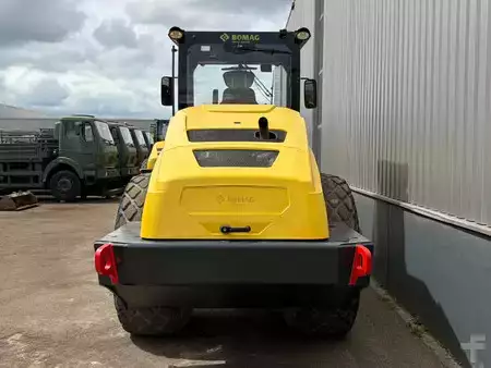 Sestavy válců 2019 BOMAG BW219 (4)
