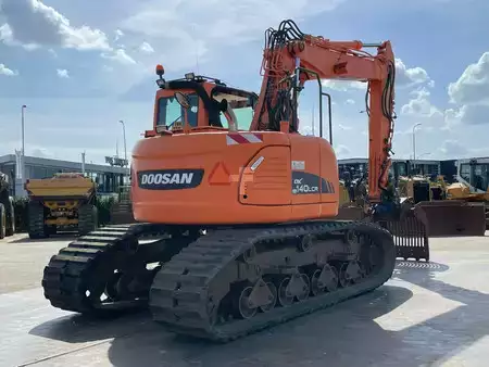 Bæltegraver 2015 Doosan DX140LCR (5)