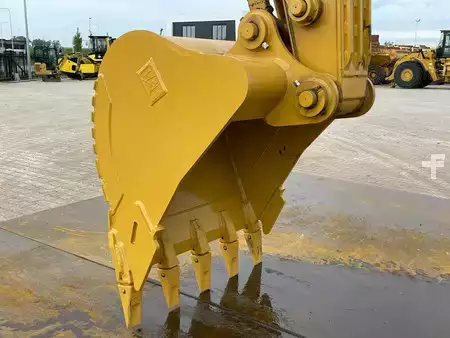 Escavadora de rastos 2025 Caterpillar 320D3 GC (10)