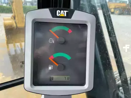 Escavadora de rastos 2025 Caterpillar 320D3 GC (16)