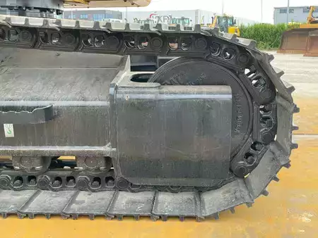 Escavadora de rastos 2025 Caterpillar 320D3 GC (22)