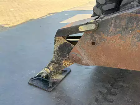 Mobil gravemaskin 2012 Caterpillar M313D VA - Outriggers + Blade (15)