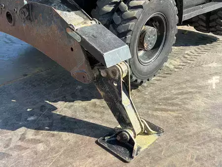 Mobil gravemaskin 2012 Caterpillar M313D VA - Outriggers + Blade (17)