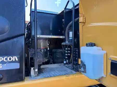 Mobil gravemaskin 2012 Caterpillar M313D VA - Outriggers + Blade (32)
