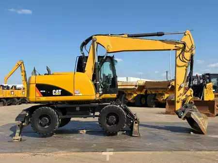 Mobil gravemaskin 2012 Caterpillar M313D VA - Outriggers + Blade (9)