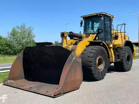 Wielladers 2021 Caterpillar 972 M (2)