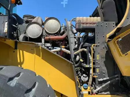Wielladers 2021 Caterpillar 972 M (29)
