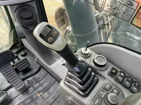 Kettenbagger 2017 Doosan DX300LC-5 (24)