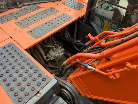Bæltegraver 2019 Hitachi ZX250-6 (24)