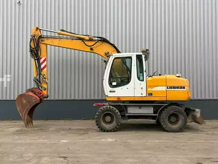 Koparki kołowe 2006 Liebherr A314 (1)