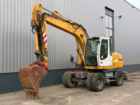 Koparki kołowe 2006 Liebherr A314 (2)