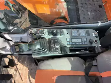 Rupsgraafmachines 2020 Doosan DX140LCR-5 (22)